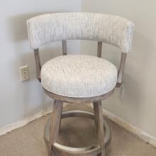 Ace 26" Swivel Counter Stool 