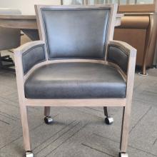 Metra 4 Leg Caster Chair