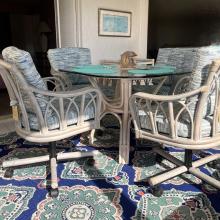 A & S CUBA SWIVEL CASTER CHAIR